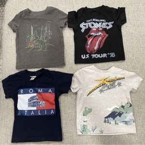 4 items - 12 Months T-shirt’s